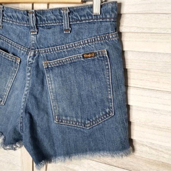 VTG Thumbs Up Cut Off Shorts High Waist 28 / 29 Frayed Hem Cheeky Small 6 8 - Picture 4 of 8
